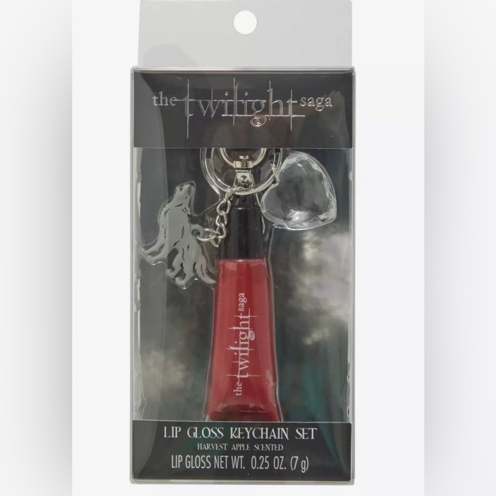 The Twilight Saga Lip Gloss Key Chain Set  - BNIB - TWILIGHT LIP GLOSS KEY CHAIN